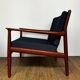 Fauteuil danois en teck et bouclette bleu