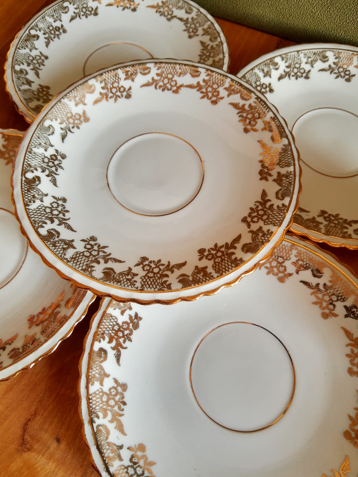Ensemble service à café 5 tasses et sous tasses Porcelaine de Luxe ADP France