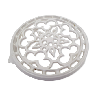 Old trifle, white enamelled cast iron, geometric decoration