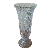 Chiseled glass vase