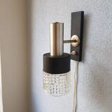Chrome wandamp design applique with Philips 60s shadow glass