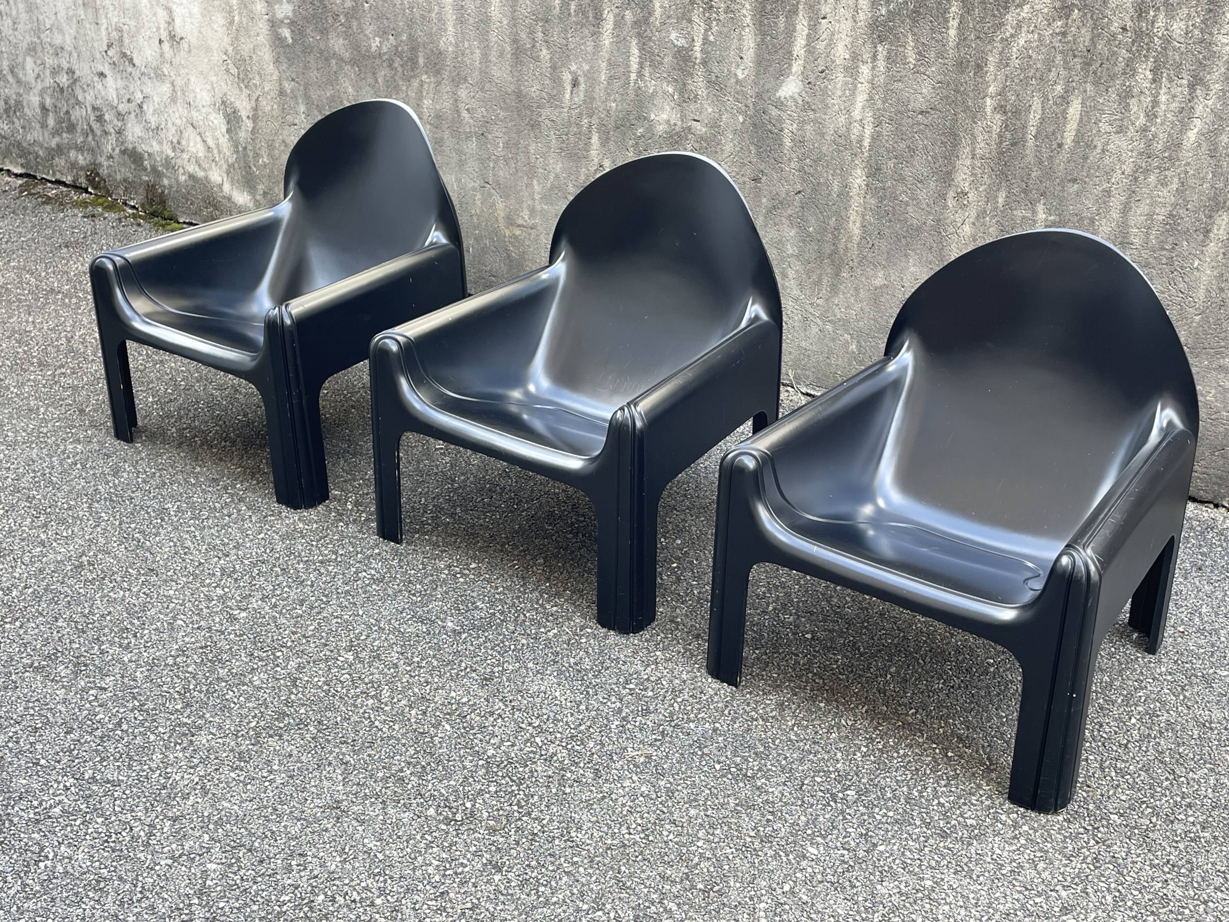 4794 armchair by Gae Aulenti for Kartell