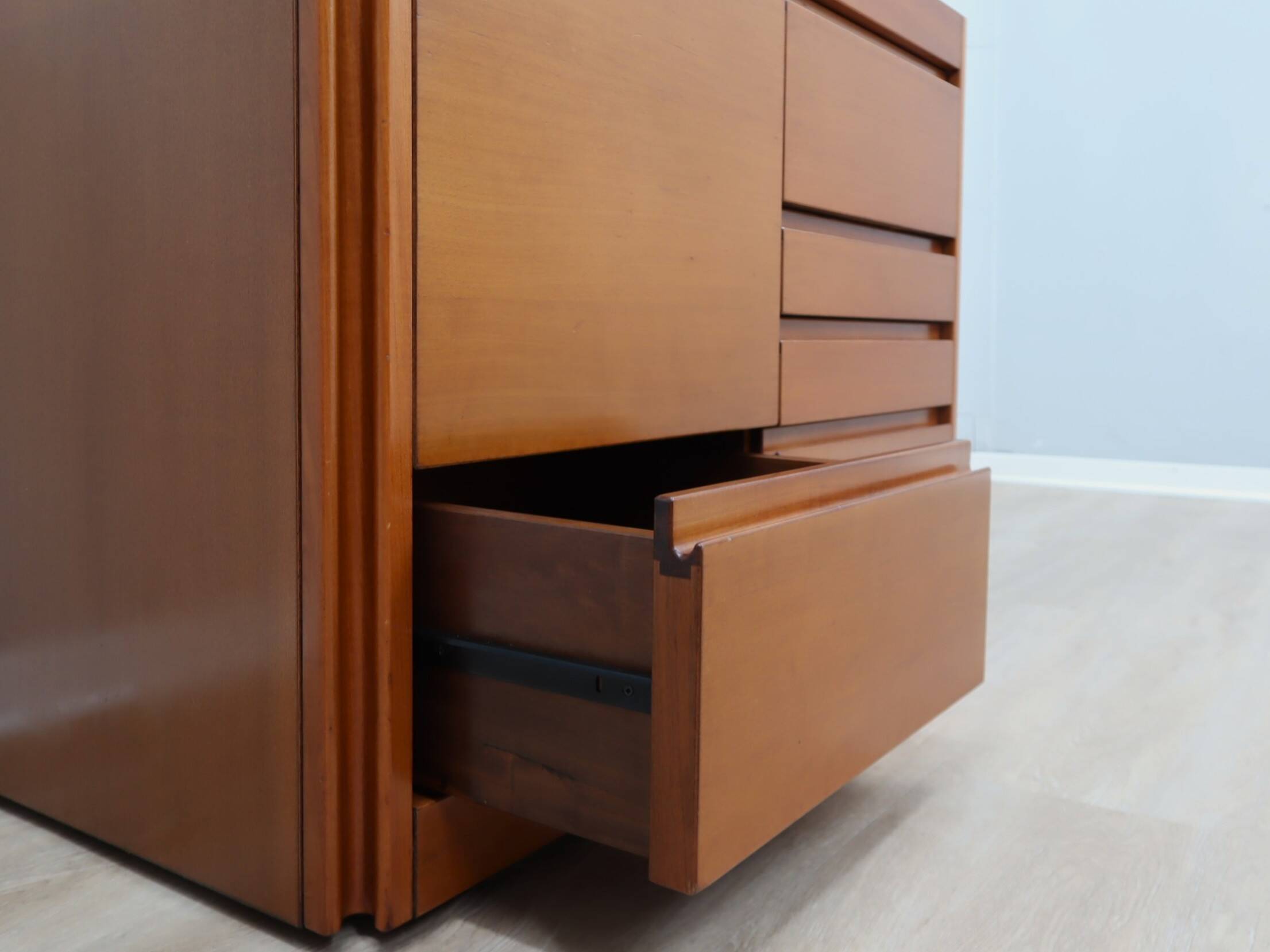 1970s Italian walnut Angelo Mangiarotti 4D series cabinet bar