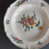 Assiettes plates avec motif floral