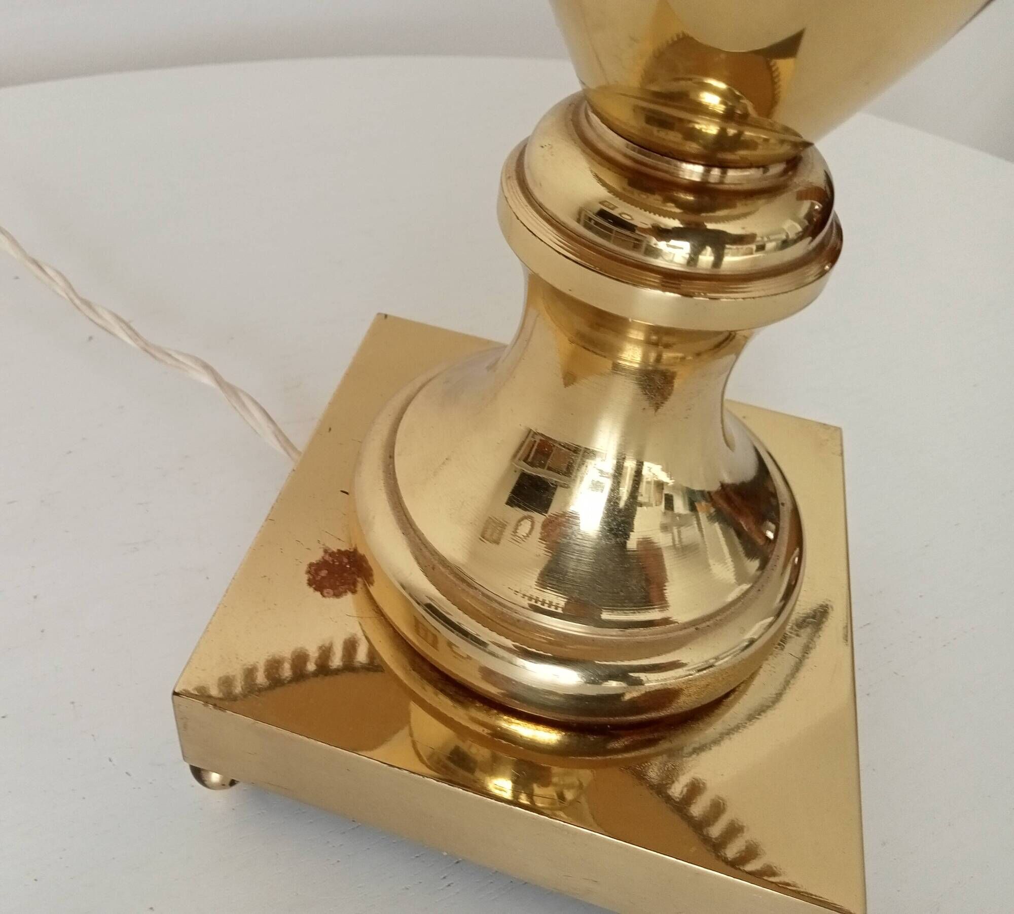Art deco living room lamp in golden brass from the 1950s