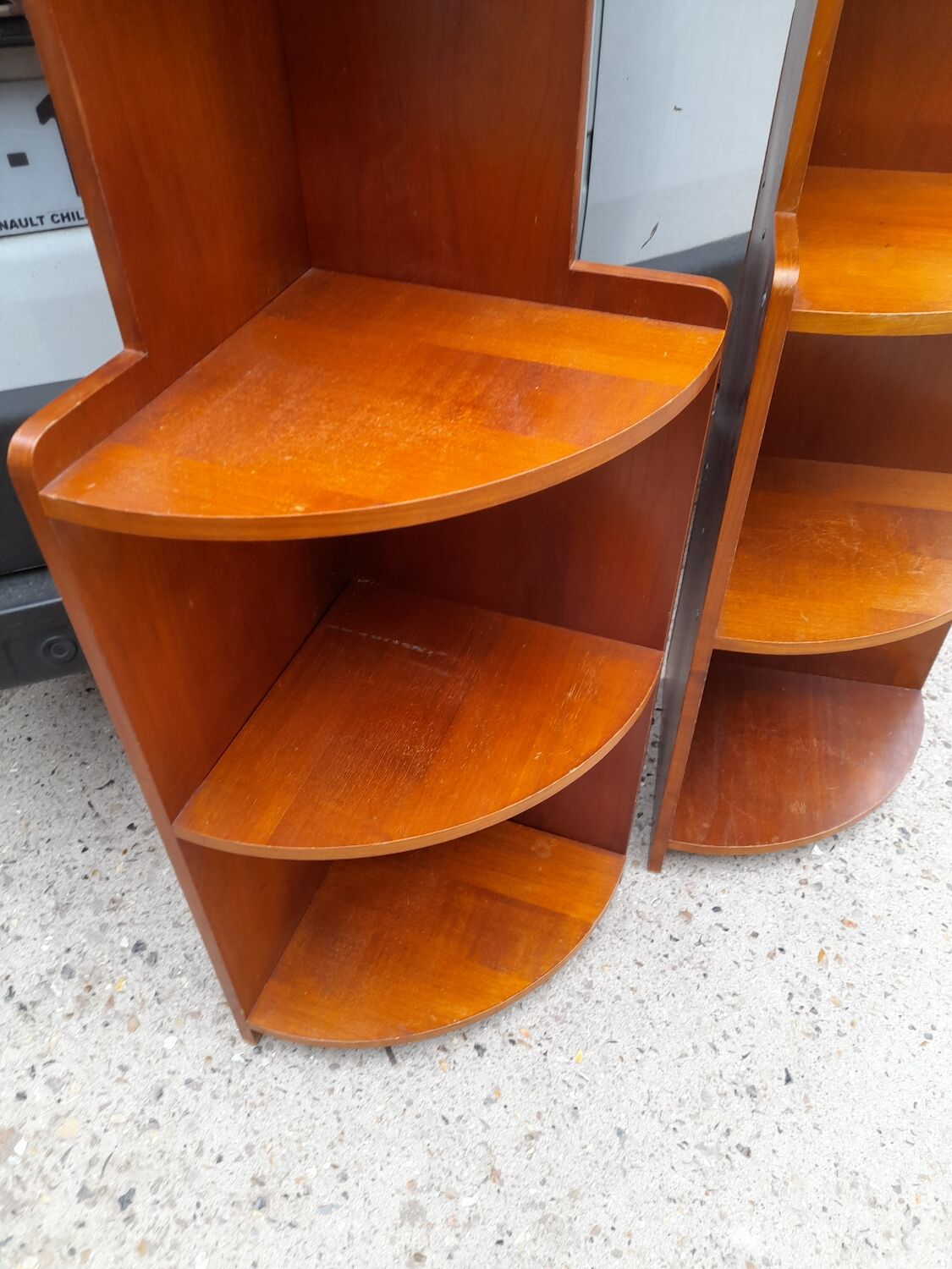 Two columns shelves bookcases displays