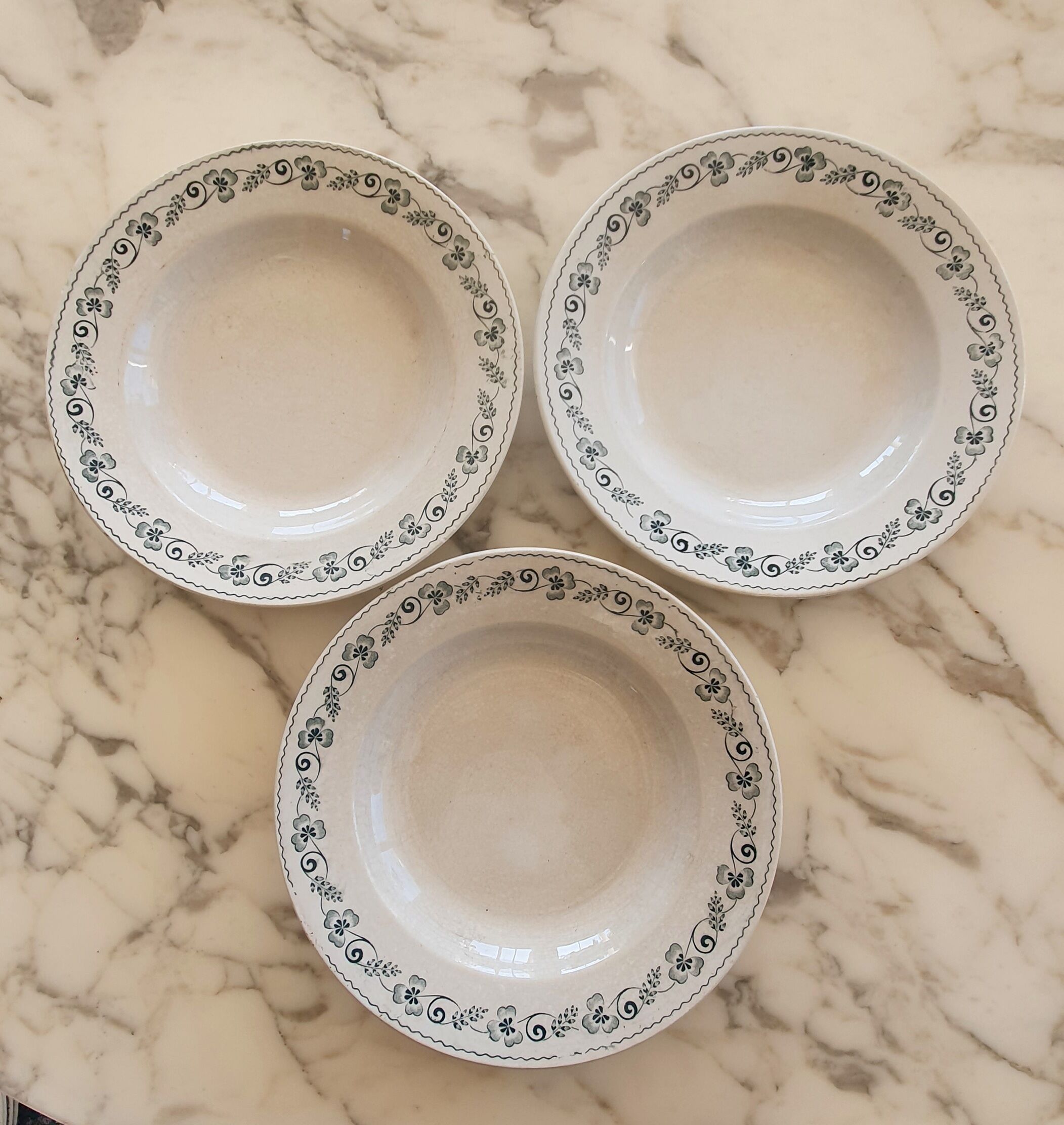 Assiettes creuses Gien