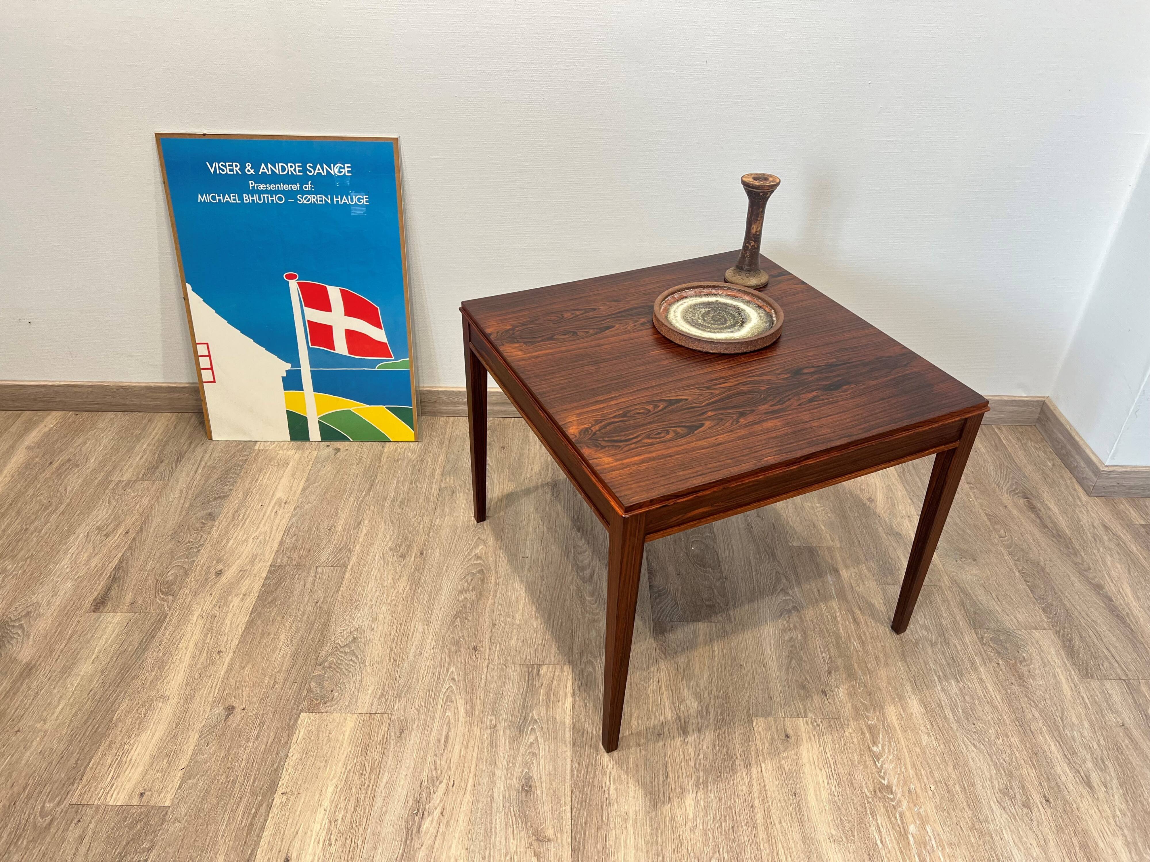 Coffee table in Rio rosewood Denmark