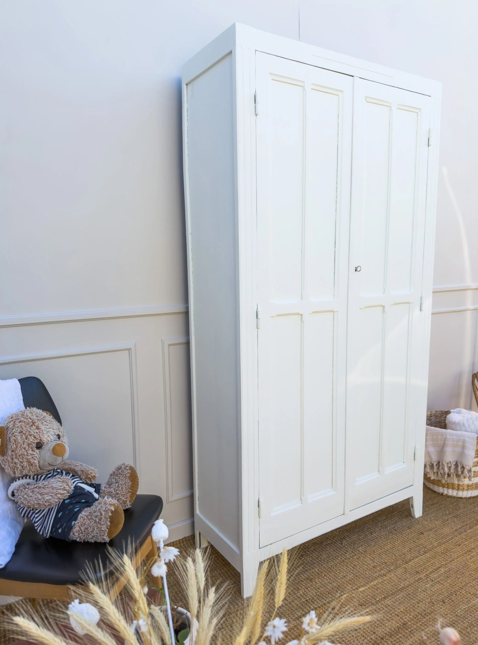 Armoire parisienne