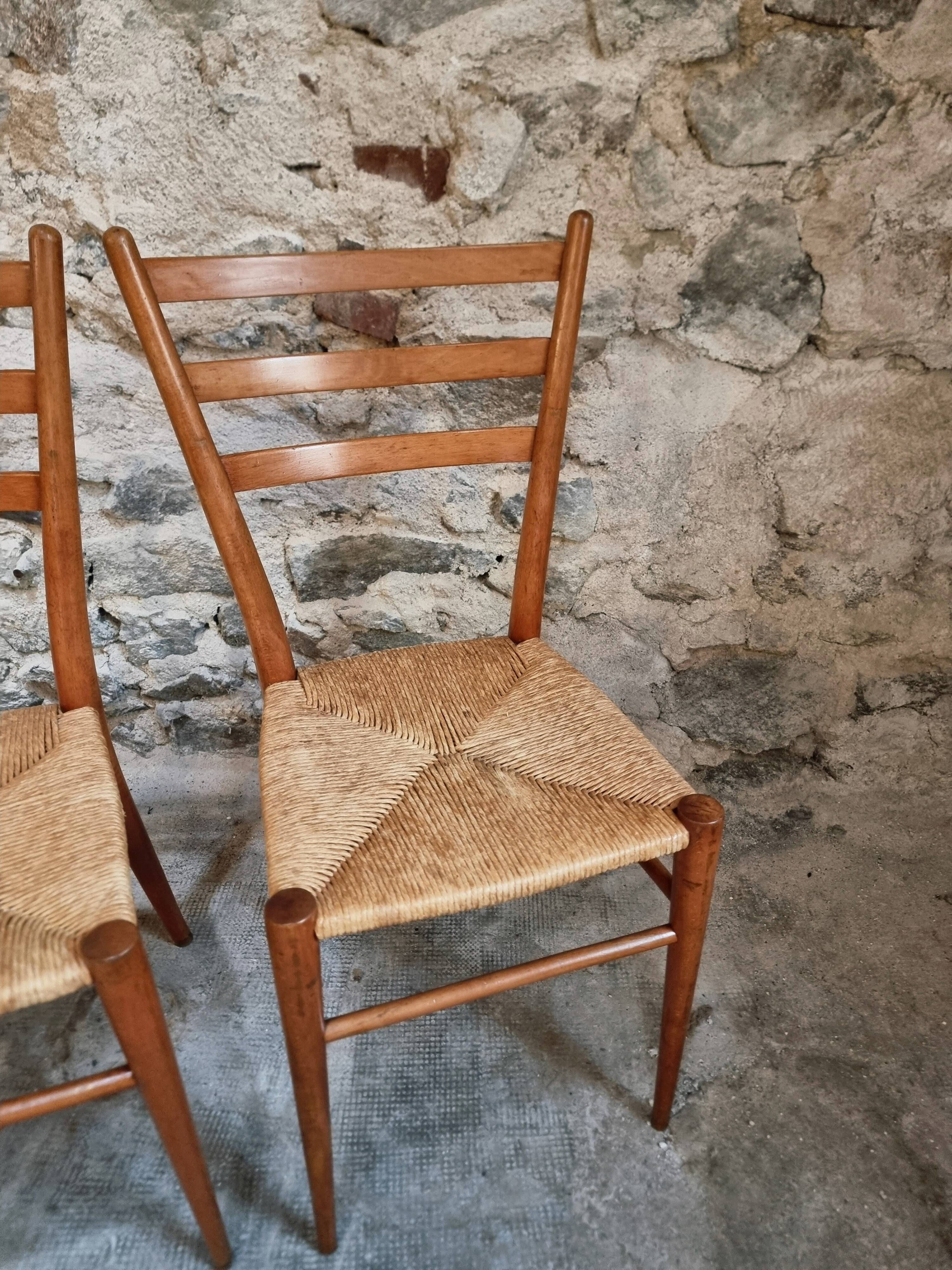 Ensemble de 4 chaises de salle à manger italiennes mid-century avec assises tressées, vers 1950–1970