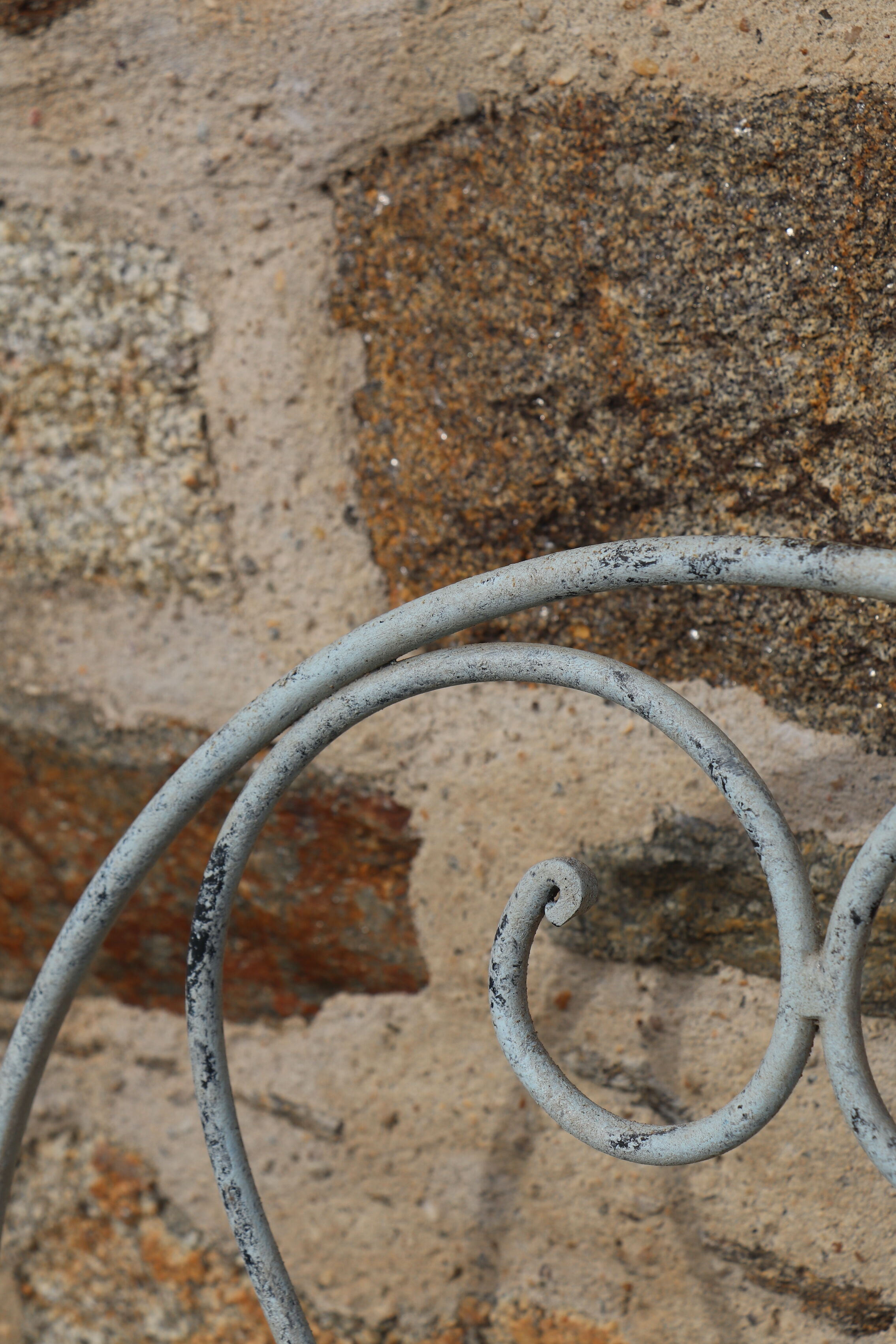 Series of 6 wrought iron garden chairs