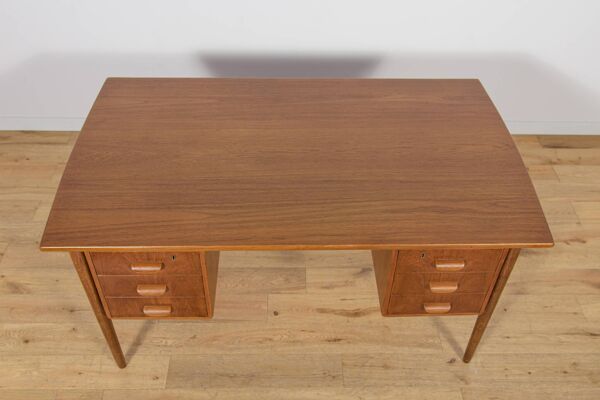 Bureau en teck autoportant de style moderne du milieu du XXe siècle, Danemark, années 1960