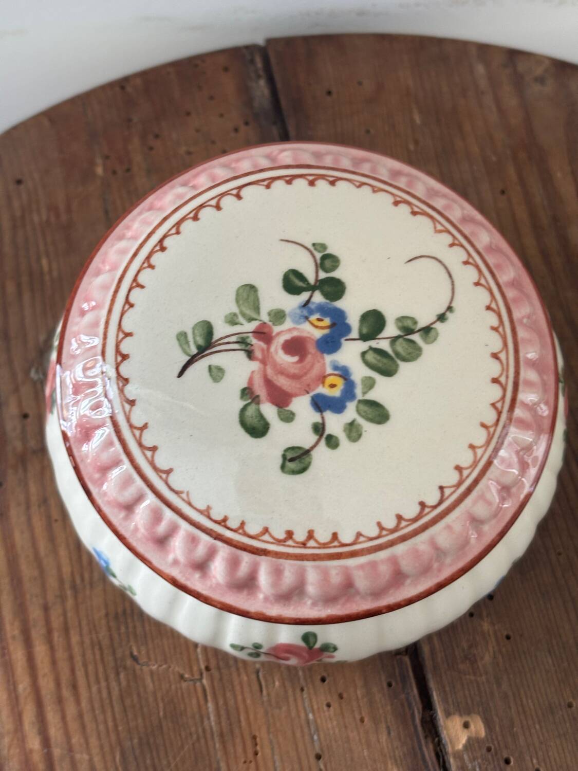 Vintage lot of two shabby chic candy jars hand-decorated.