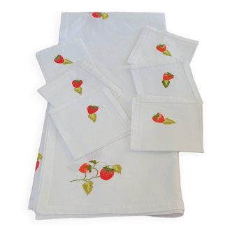 Tablecloth and napkins