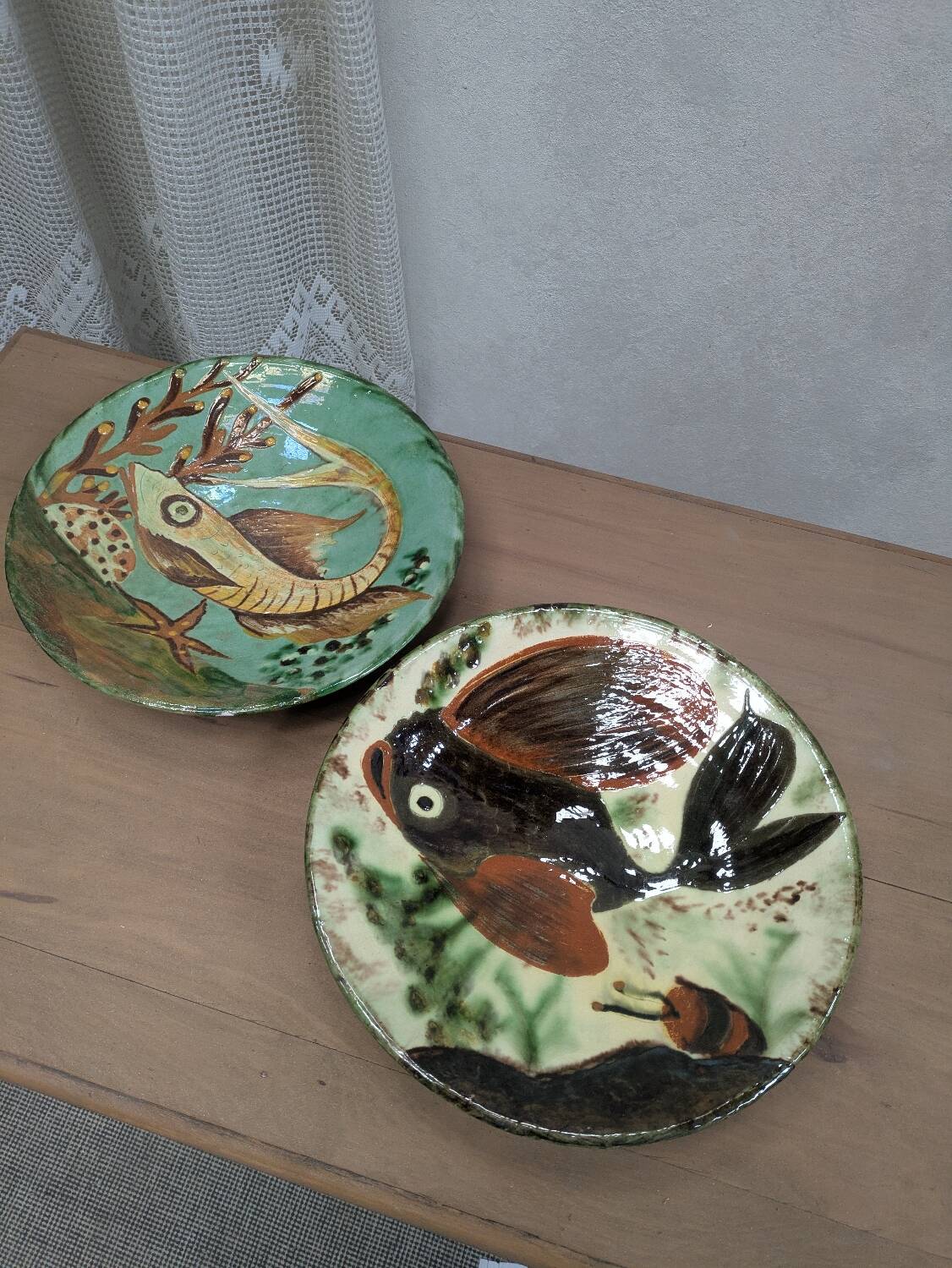 2 large Puigdemont dishes