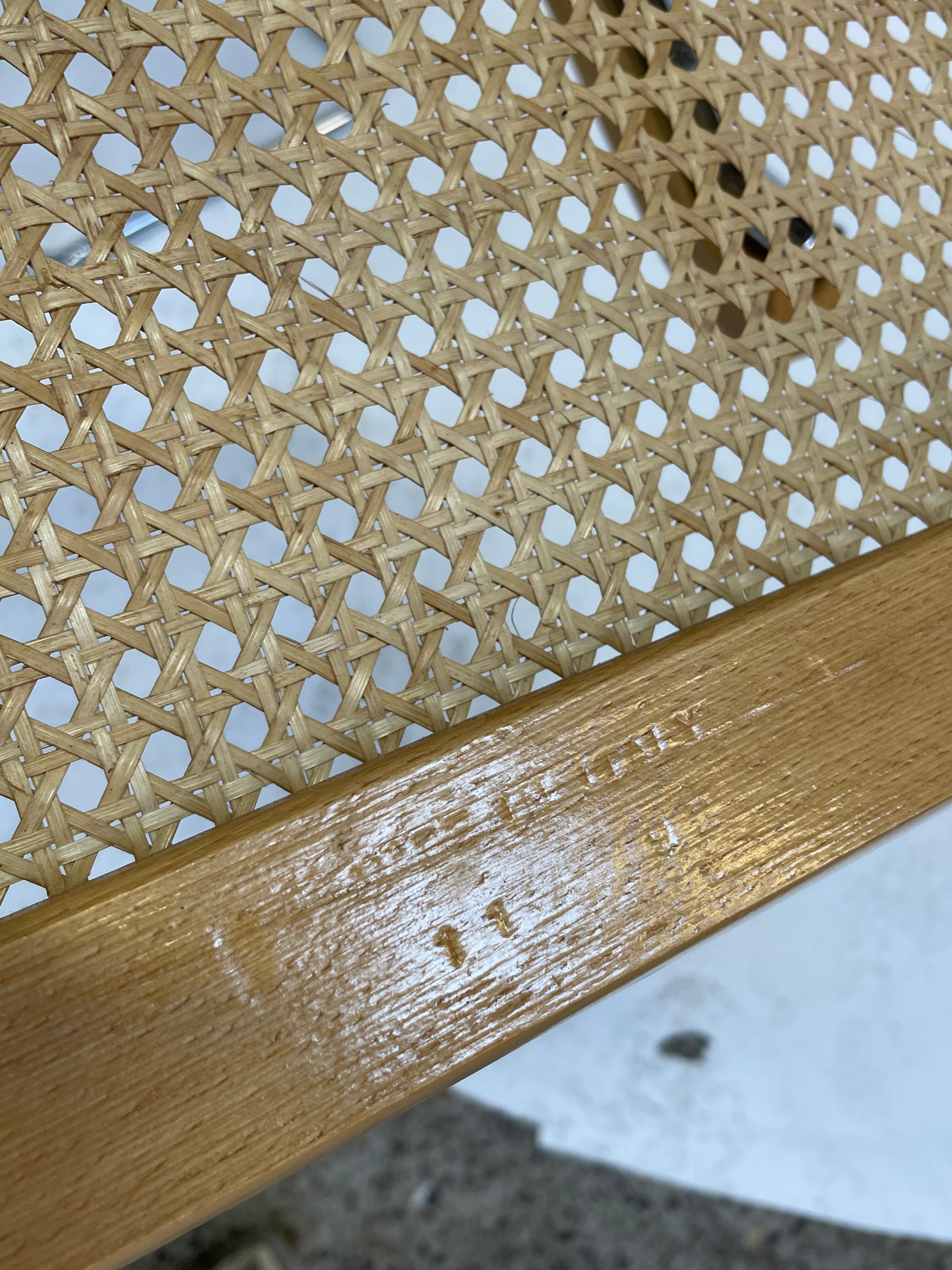 Cesca chair B64 with armrests by Marcel Breuer Design