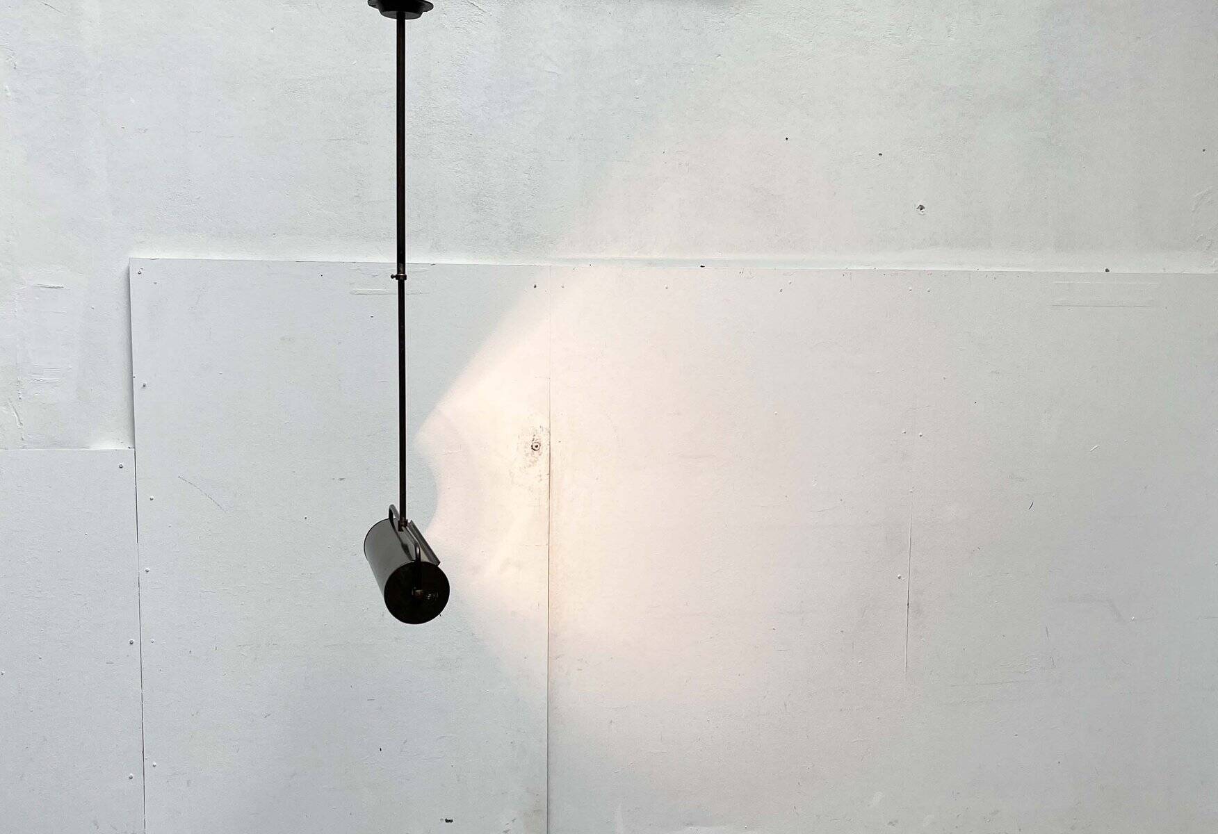 Lampes de plafond industrielles allemandes modernes du milieu du siècle de Hillebrand Leuchten, lot de 2