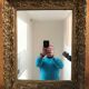 Miroir en bois sculpté et doré
