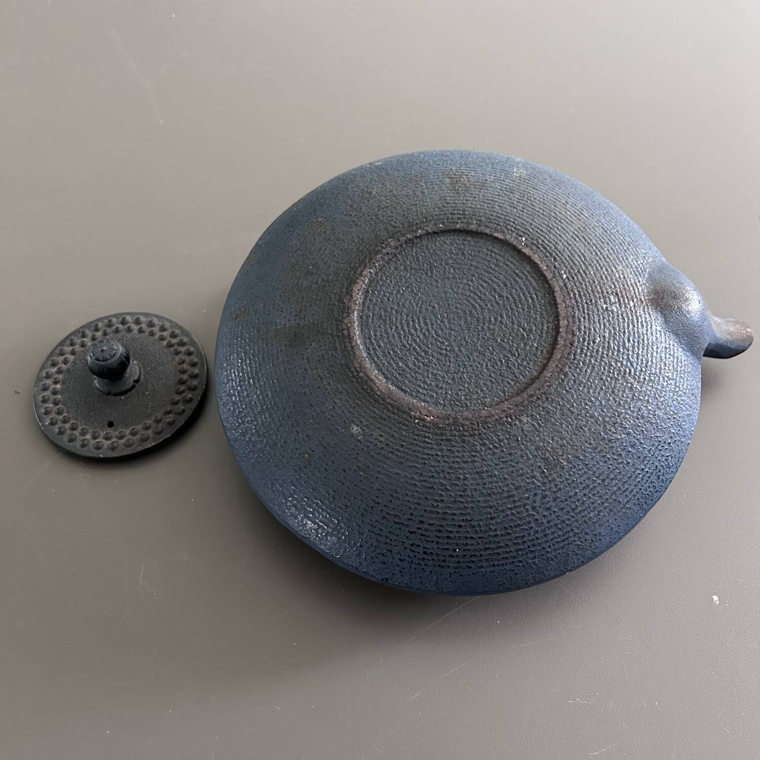 Japanese cast iron teapot