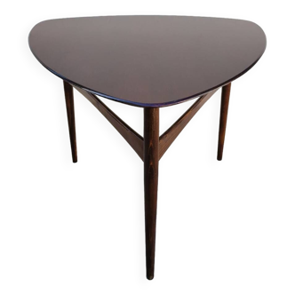 Table basse scandinave tripode en teck 1960s