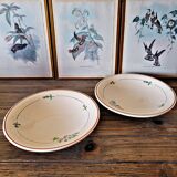 2 raised round dishes Moulin des Loups Orchies Isabelle