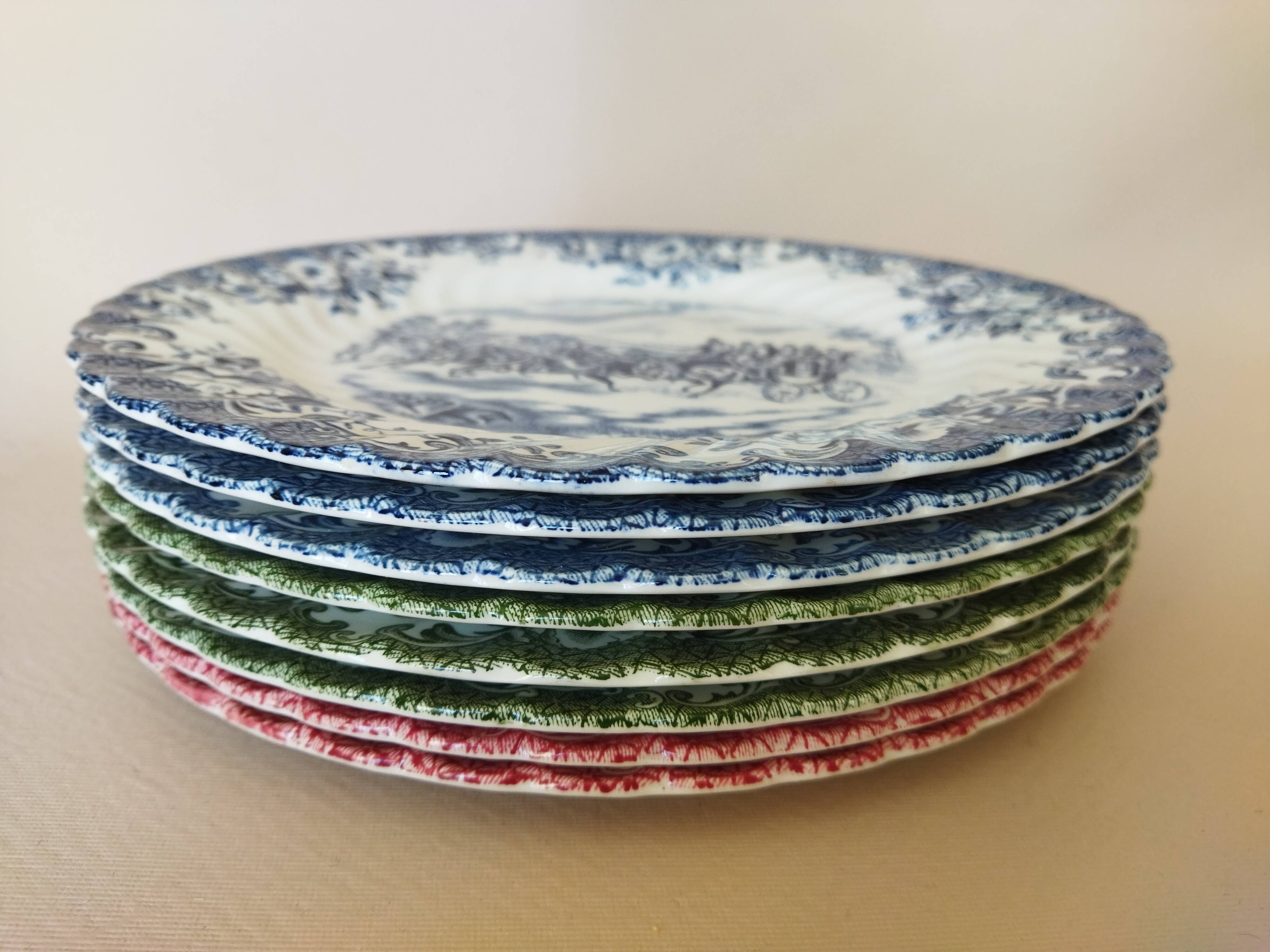 8 Johnson Bros "Coaching Scenes" English dessert plates