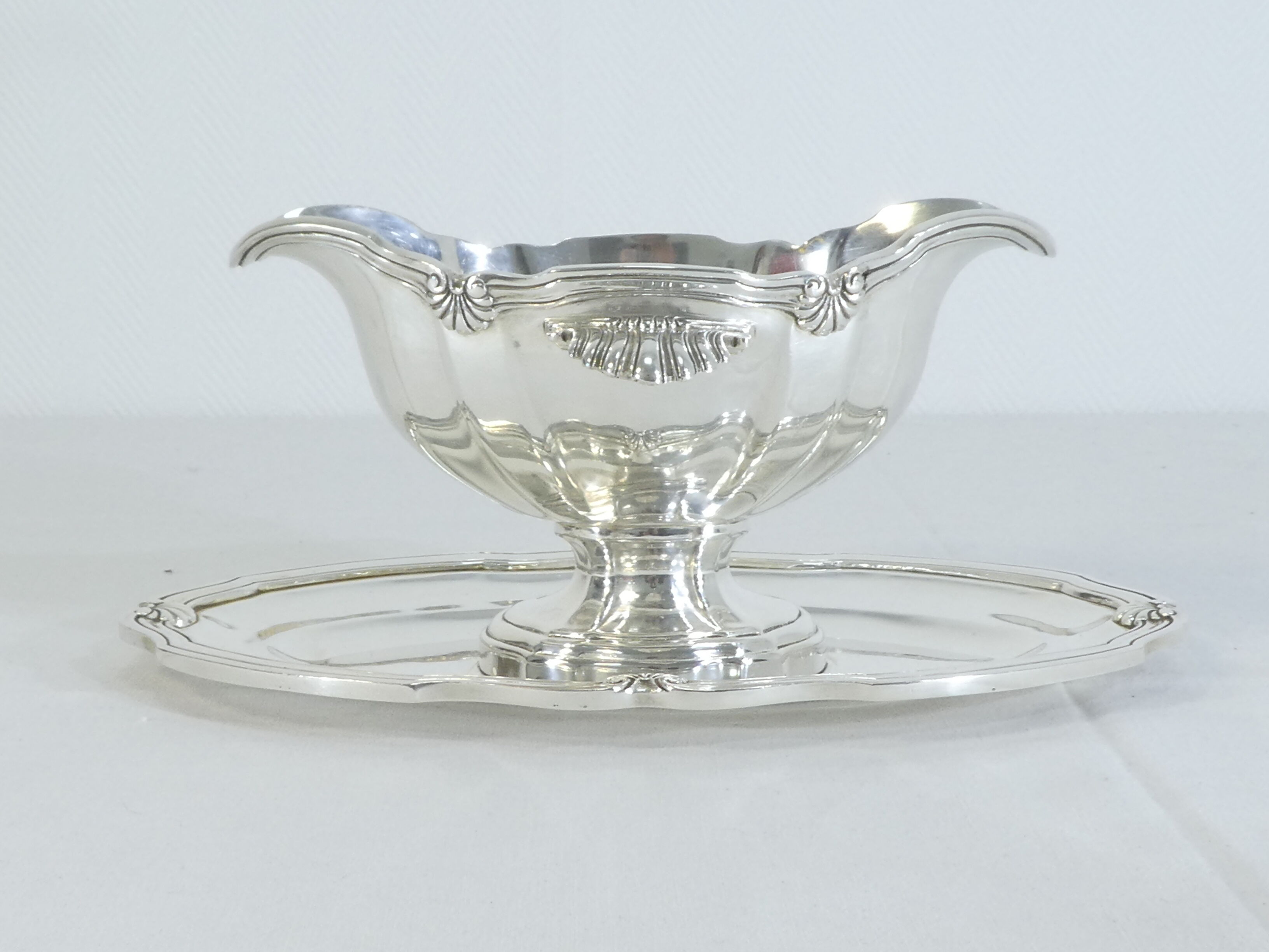 Victor Saglier gravy boat in silver metal
