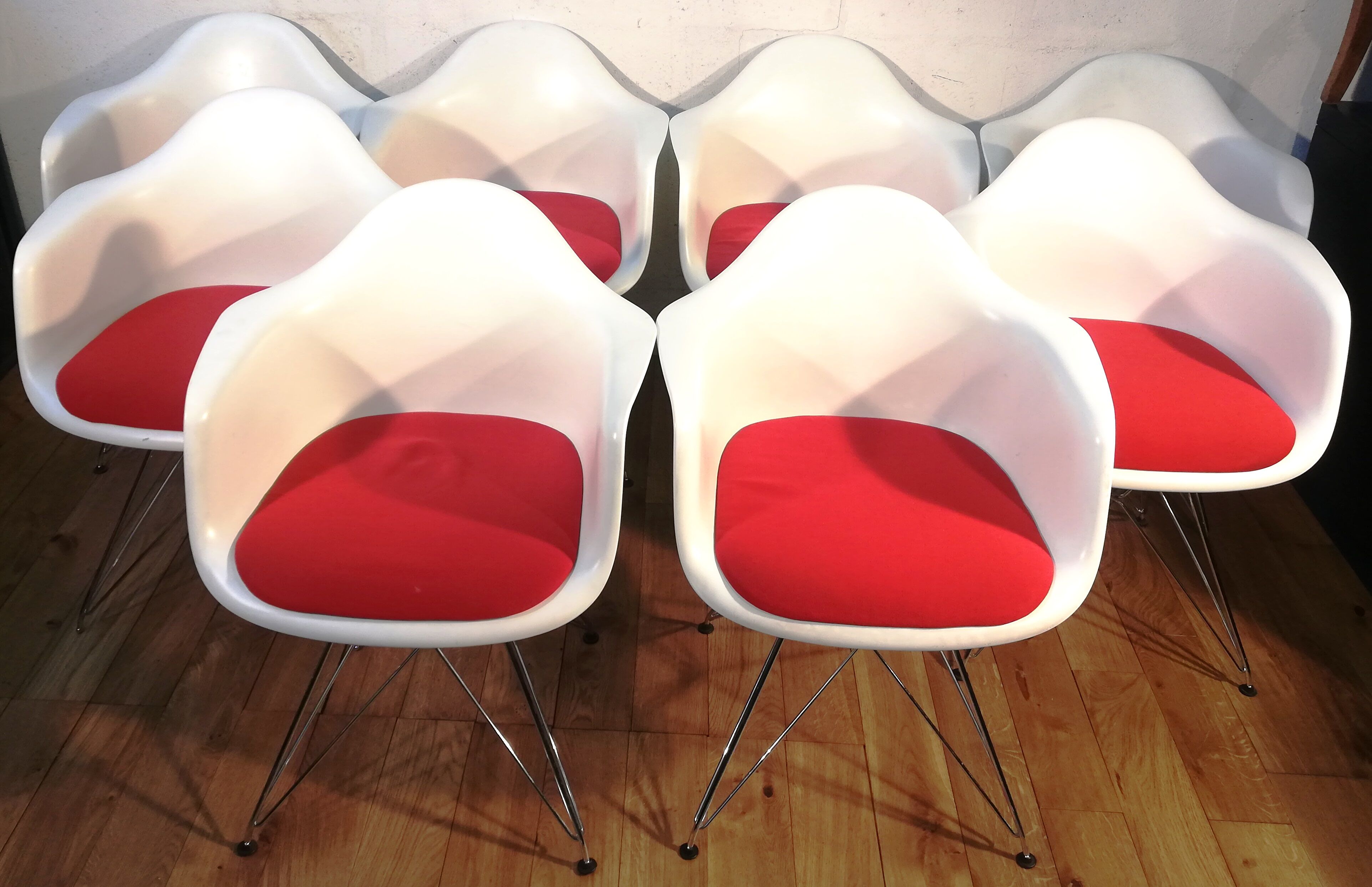 DAR armchair by Charles & Ray Eames Vitra edition