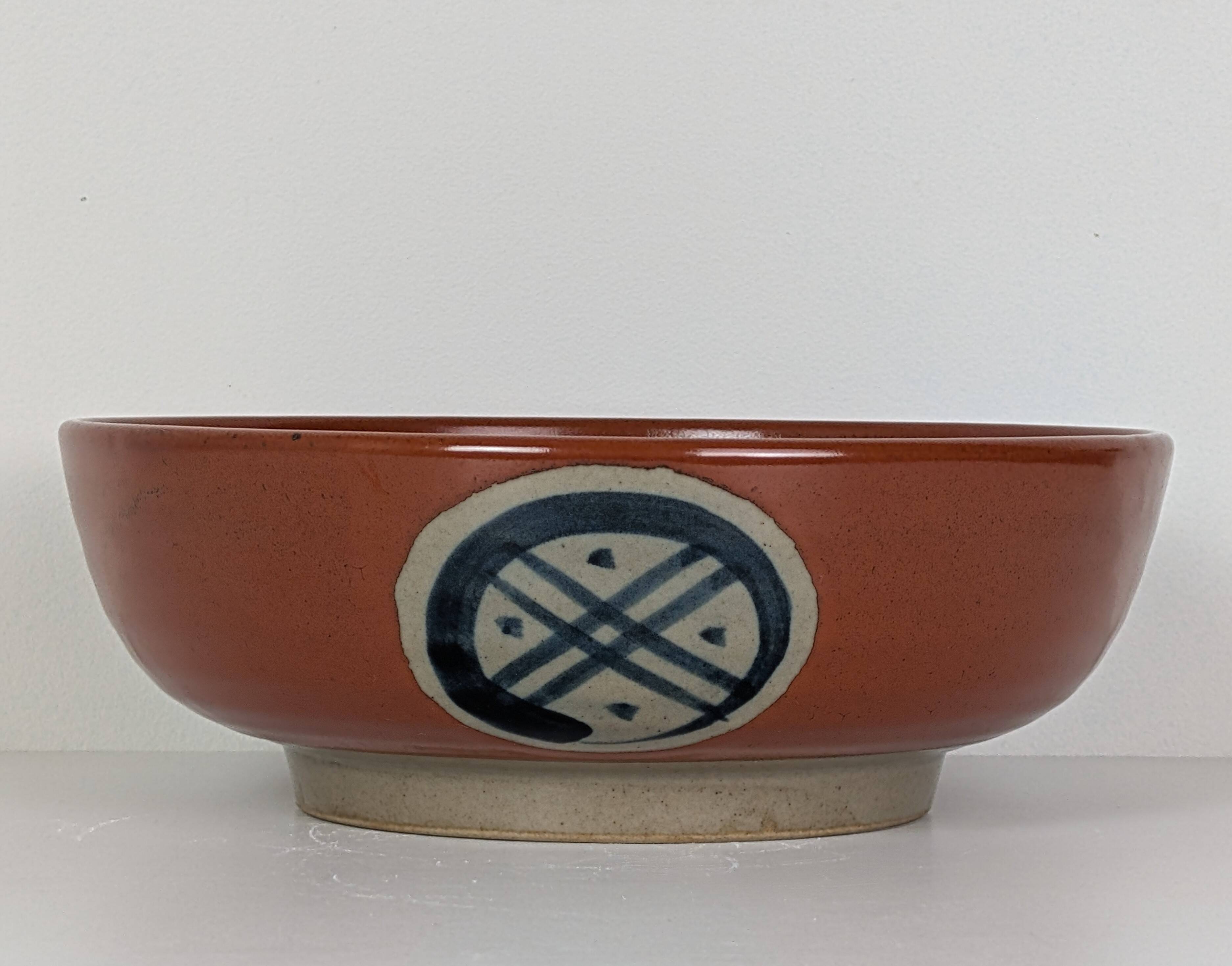 Ceramic salad bowl/cup