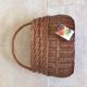 Panier ancien en osier tressé