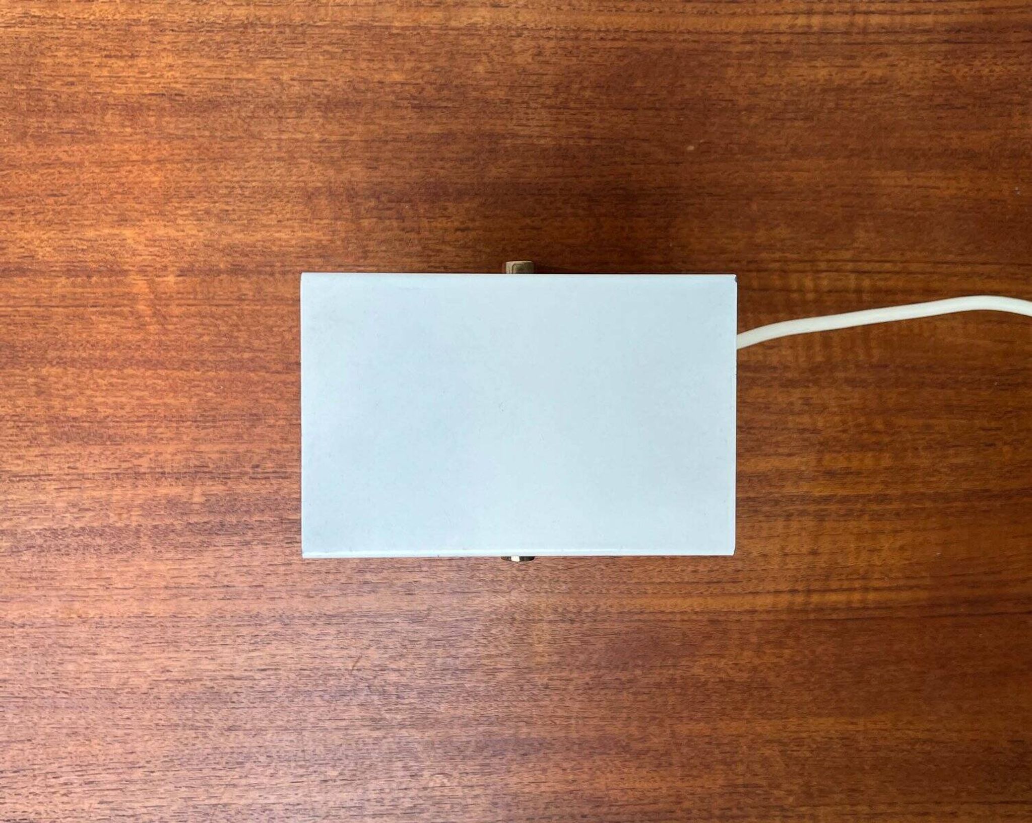Modern mid-century German cube table lamp by Kaiser Leuchten, 1960s.