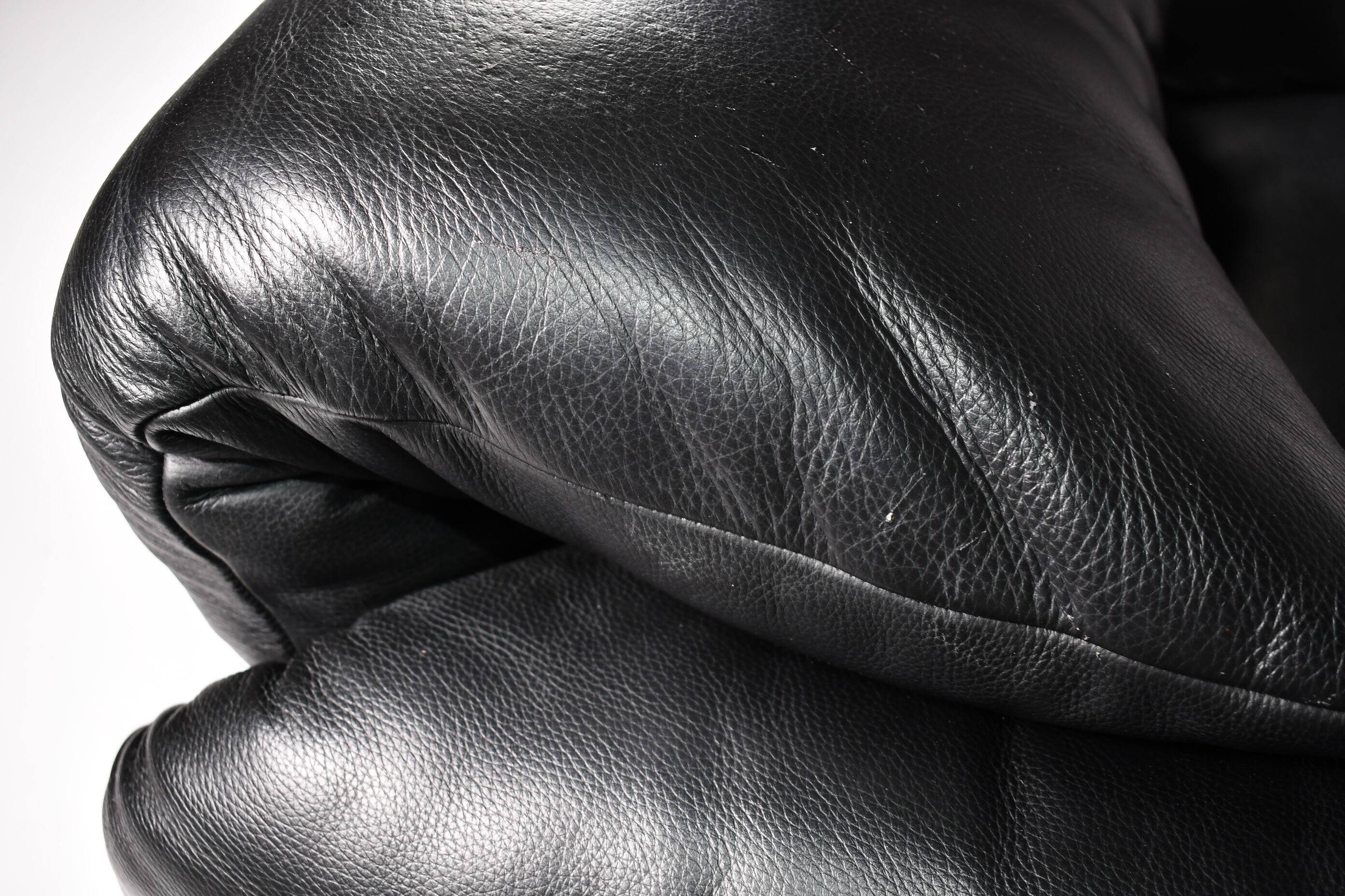 Sofa by Vico Magistretti "Maralunga" for Cassina 1973