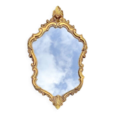 Miroir style Rocaille en plâtre doré, vers 1950