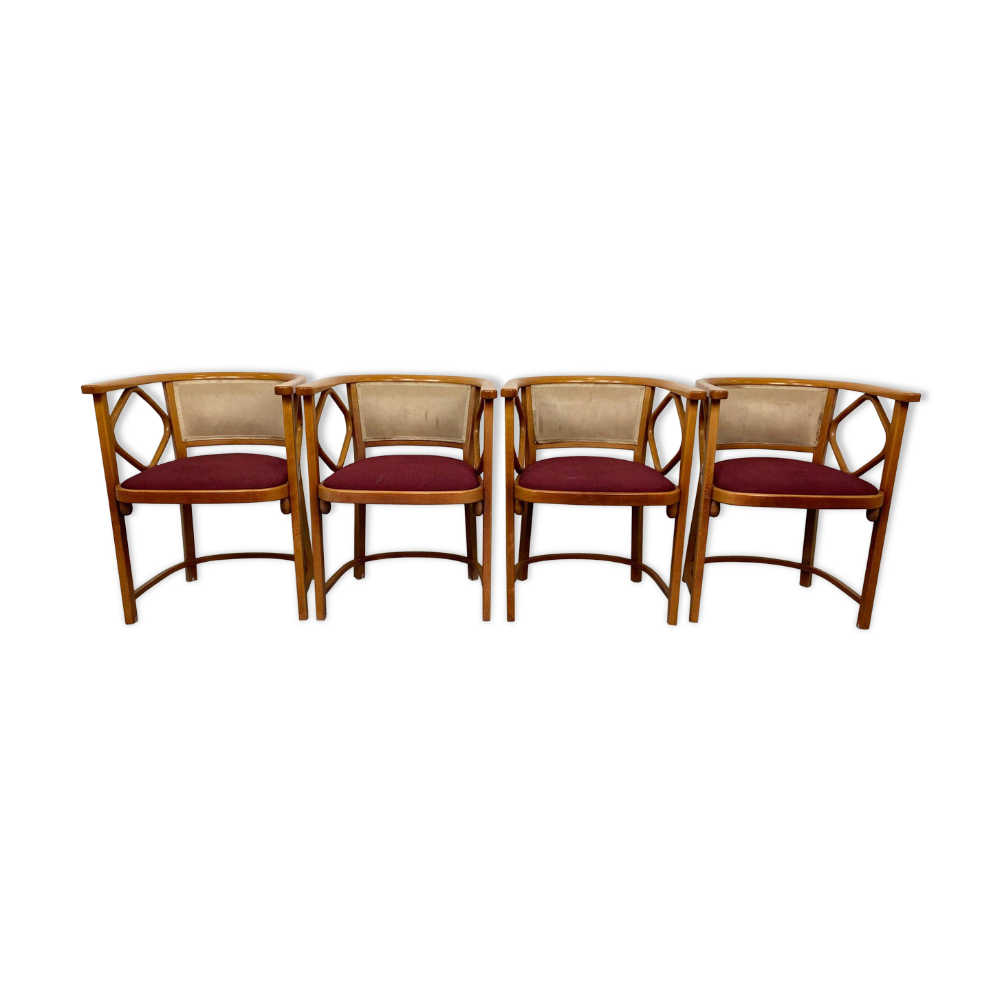 Set of 4 Fledermaus chairs made by Thonet.
