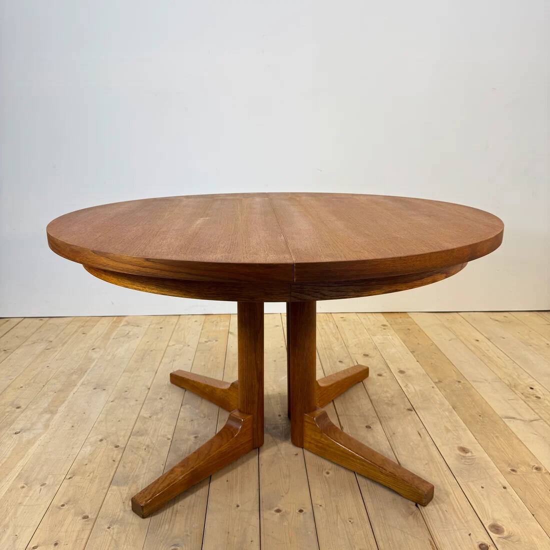 Table à manger rond extensible en teck, Danemark 1960