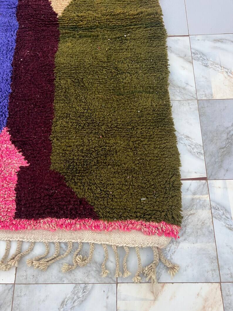 Handcrafted Berber rug in pure wool, size 150 x 260 cm