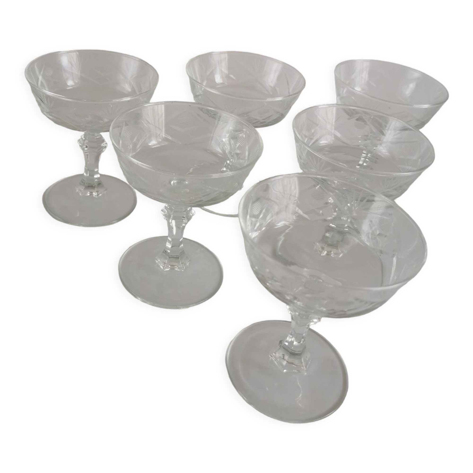 6 champagne glasses