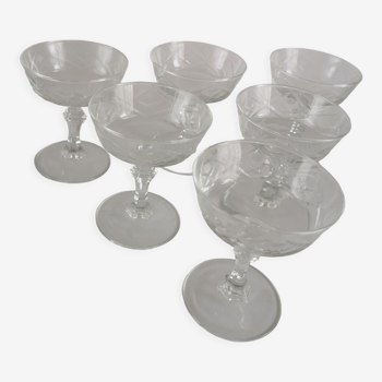 6 champagne glasses