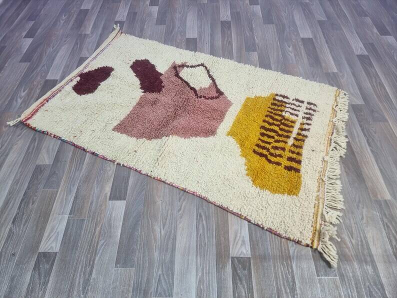 Authentic Moroccan Berber rug 150/250cm