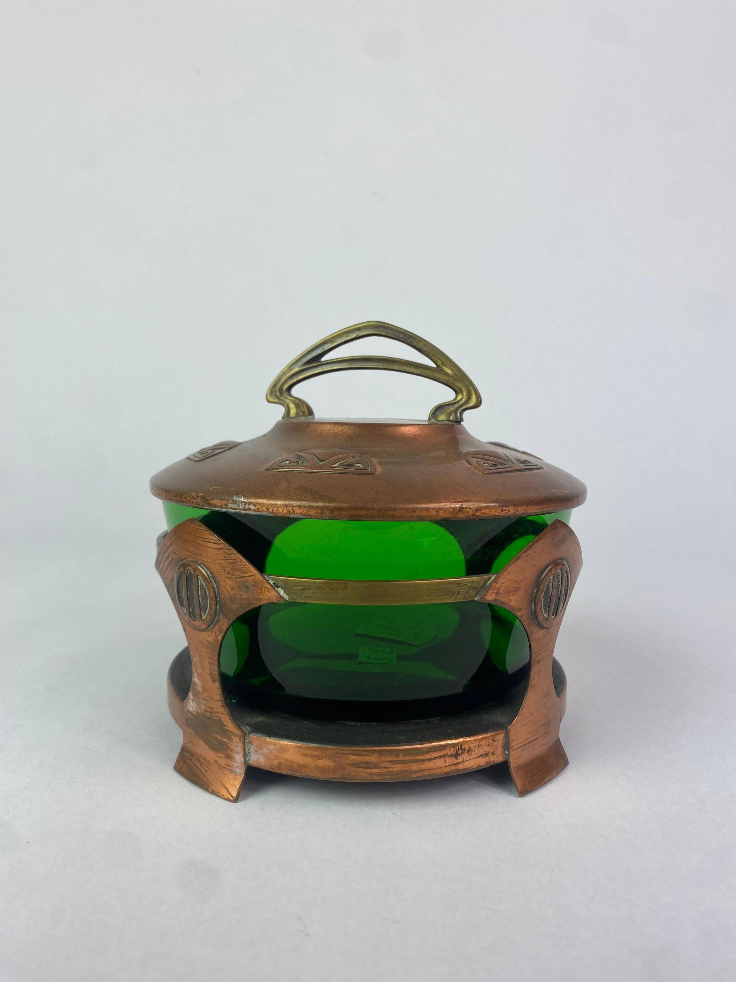 Very rare Jugendstil butter dish by Joseph Maria Olbrich for WMF.