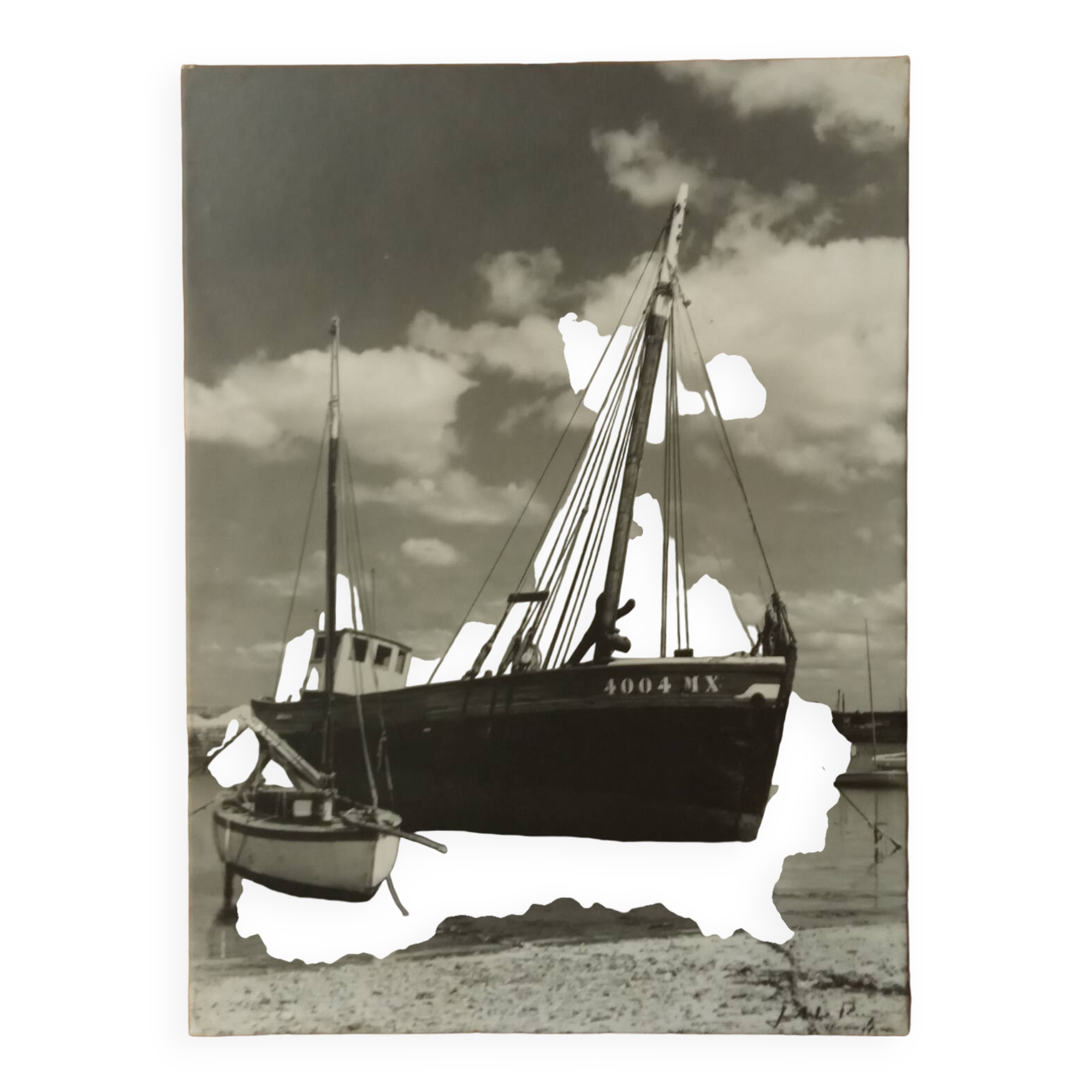 Photo of a boat in Roscoff, 1950s