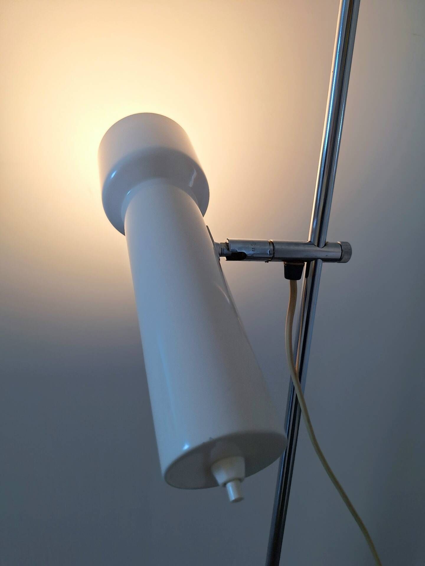 Lampadaire vintage orientable et réglable, luminaire design