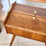 Vintage worker compass feet