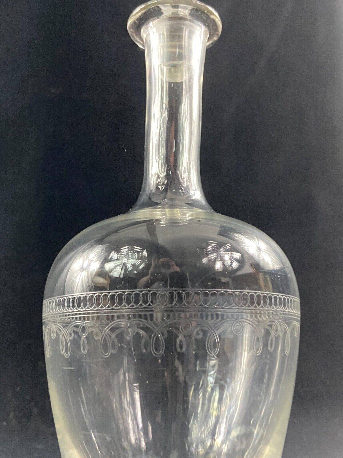 Crystal carafe with needle-engraved decoration 19th century Baccarat Saint Louis