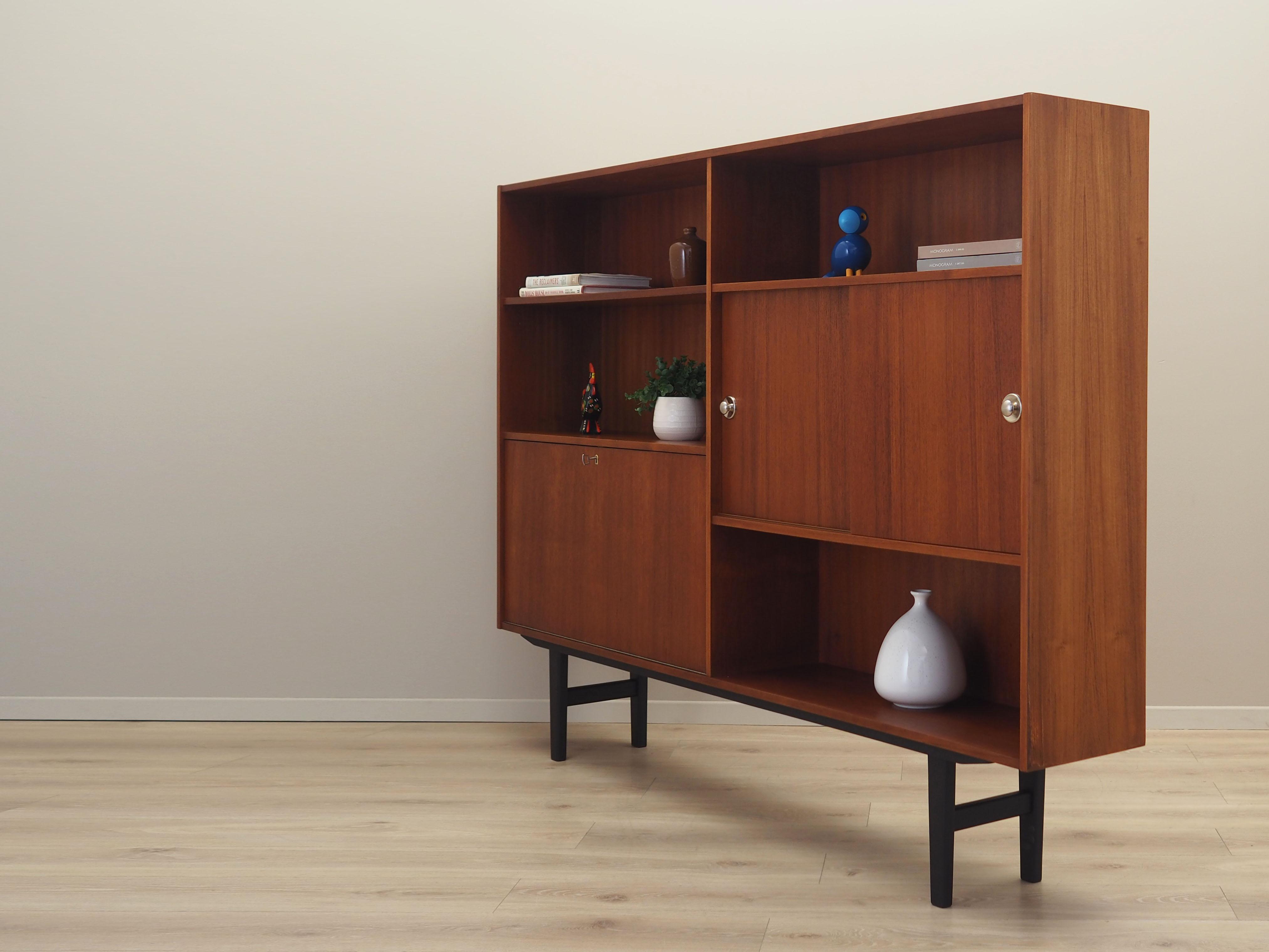 Teak bookcase, Danish design, 1970s, production: Denmark