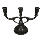 Bougeoirs à trois bras par Just Andersen, en métal Disco, Danemark, années 1950.