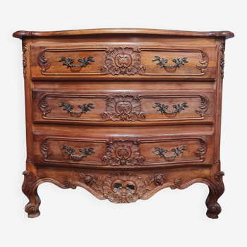 Rocaille chest of drawers in 20th century carved walnut
