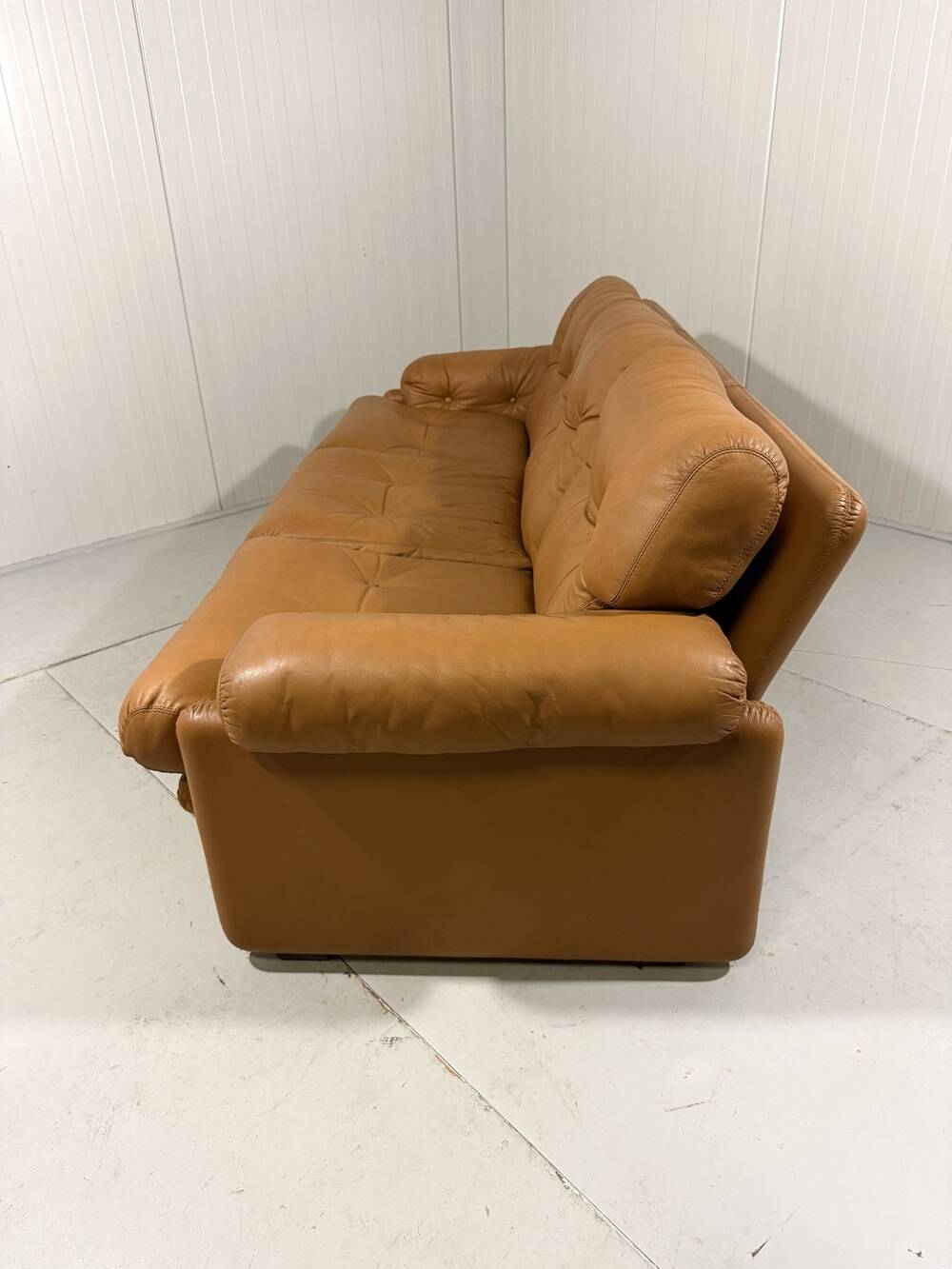 Canapé Coronado en cuir de Tobia et Afra Scarpa pour B&B Italia