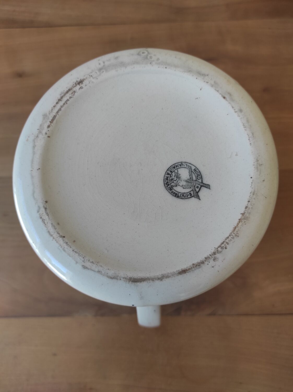 Old earthenware jug Moulin des Loups/Hamage north