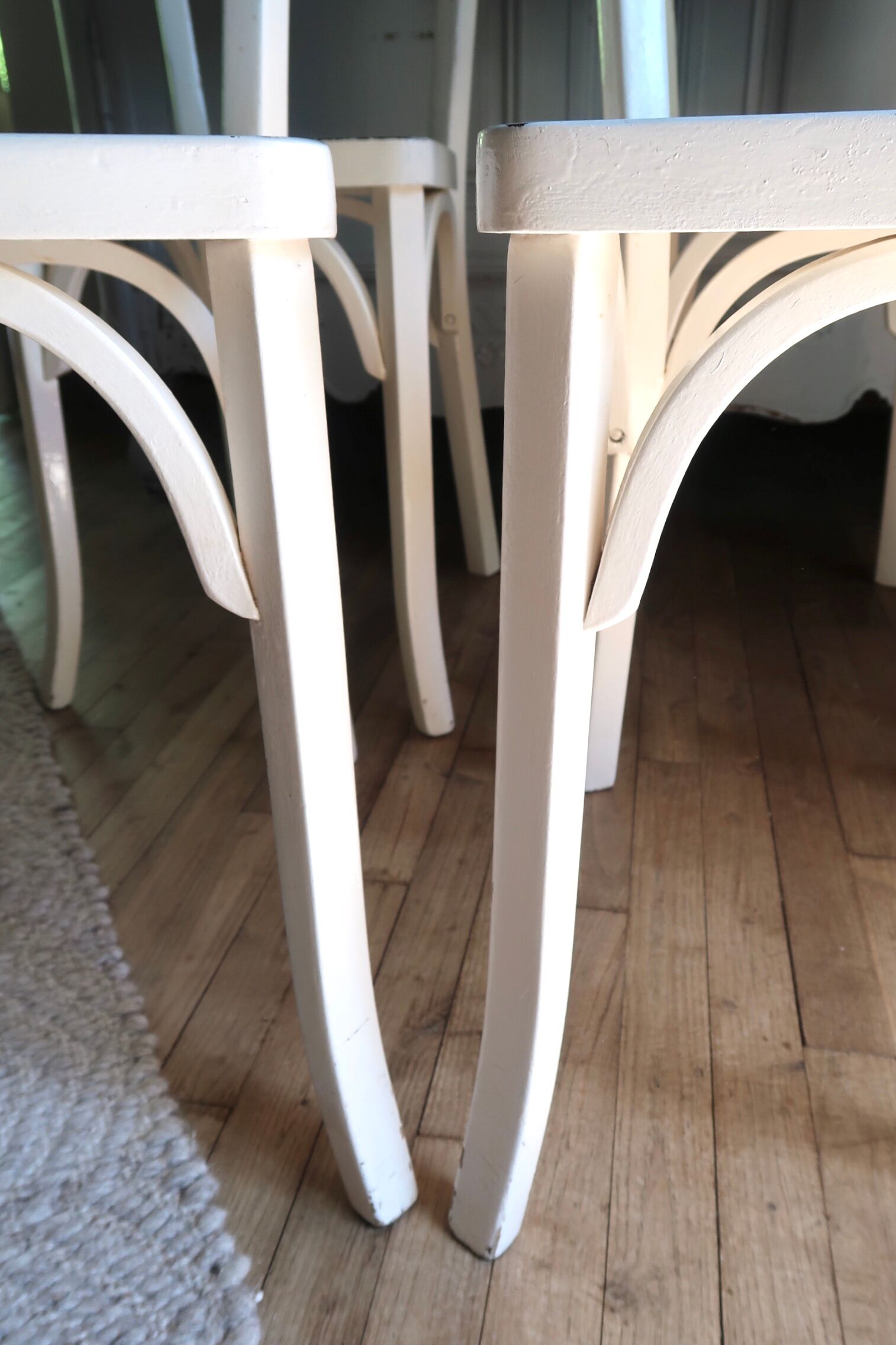 Lot de 4 chaises bistrot Baumann en bois et formica